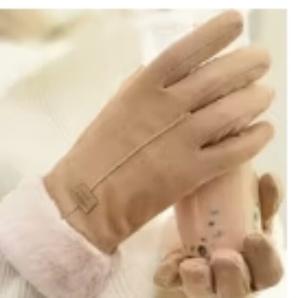 NEW Women's Winter Thermal Touchscreen Gloves with soft Faux Fur Cuffs in Camel - Picture 2 of 2